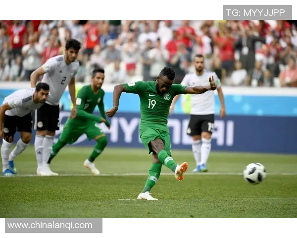 埃及足球巨星的崛起与传奇历程:从阿赫利到国际舞台的辉煌故事 埃及足球巨星的崛起与传奇历程:从阿赫利到国际舞台的辉煌故事